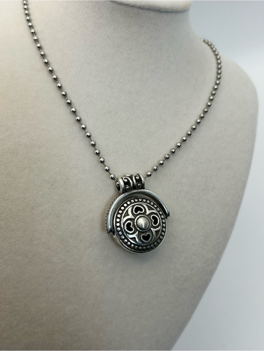 Silver-Tone Round Rotating Pendant Necklace with Heart Motif Ball Chain 19"